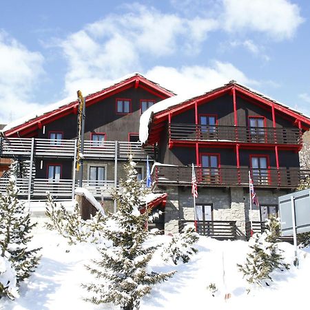 Hotel Biancaneve Sestriere Esterno foto