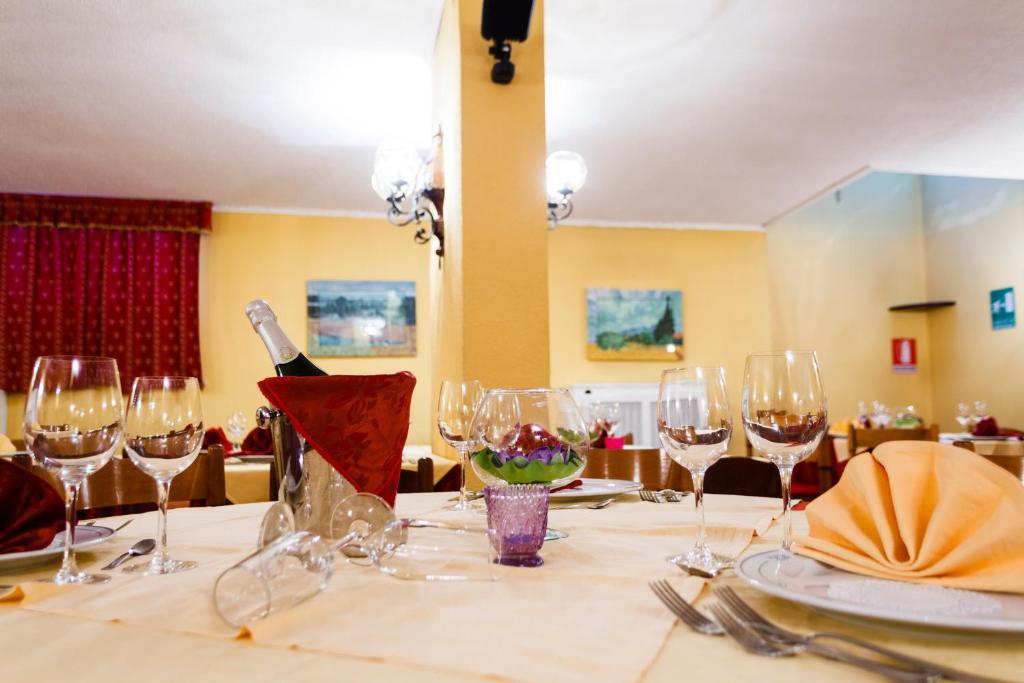 Hotel Biancaneve Sestriere Esterno foto