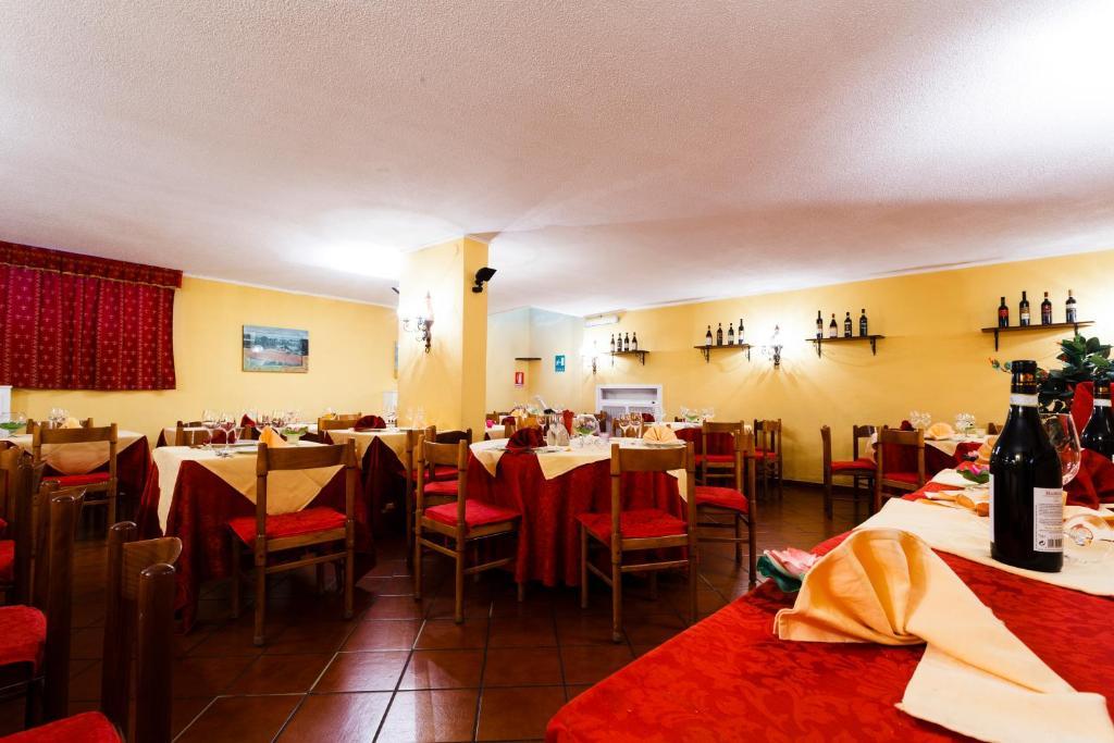 Hotel Biancaneve Sestriere Esterno foto